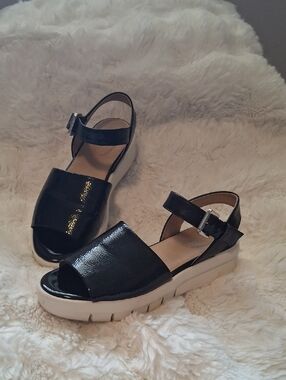 GEOX Respira Black Patent Leather Platform Sandals - Size 36 / US 6